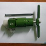 Вентиль кутовий високого тиску та вакууму АВ-013М (Ду 10)